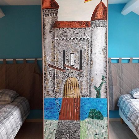 Gite Les Chevaliers Fous Sainte-Menehould Exteriér fotografie